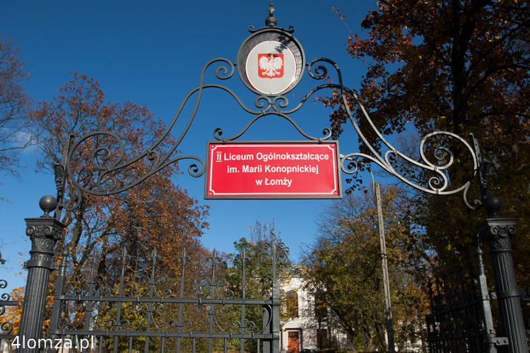 Brama II Liceum w Łomży