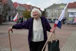Foto: Podniesienie Flagi na Starym Rynku w Łomży