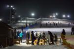 Foto: Emocje narciarskie i rekreacja na śnieżnym stok...