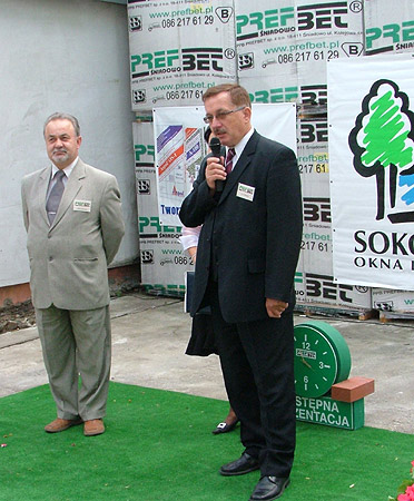 od prawej:<br />
Jerzy Michalak - Prezes Prefbet<br />
Antoni Chojnowski - V-ce Prezes