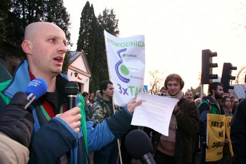 koordynator kampanii Greenpeace Maciej Muskat
