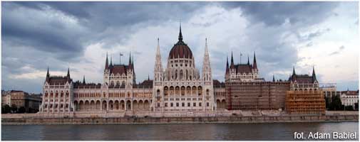 Budapeszt Parlament - fot. Adam Babiel