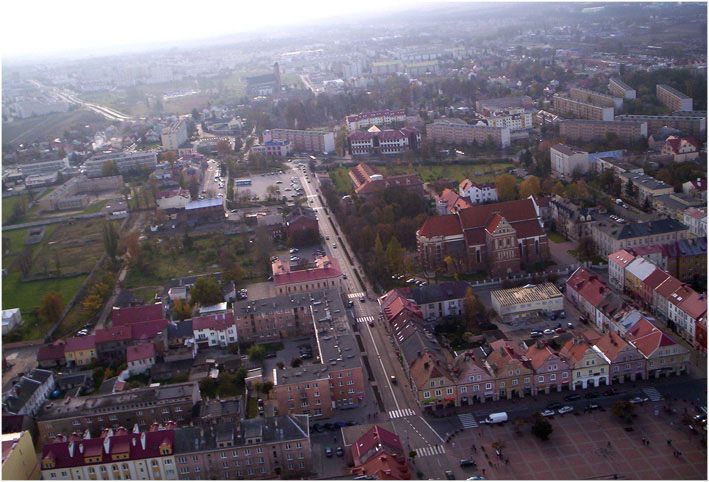 kamieniczki Starego Rynku, ul. Giełczyńska, Katedra - wysokość około 120 m