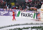 Foto: Janne Ahonen po wspaniałym skoku na 130,5 m - Zakopane 2005 - fot. Adam Babiel