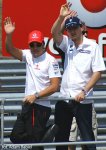 Foto: Fernando Alonso i Robert Kubica; fot. Adam Babiel