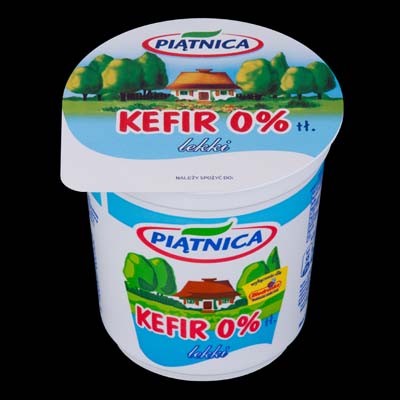 Kefir lekki 0% Biedronka - OSM Piątnica - fot. Adam Babiel