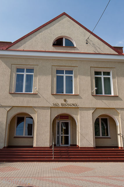 Budynek Sądu Rejonowego w Wysokiem Mazowieckiem (jeszcze przed zmianami)