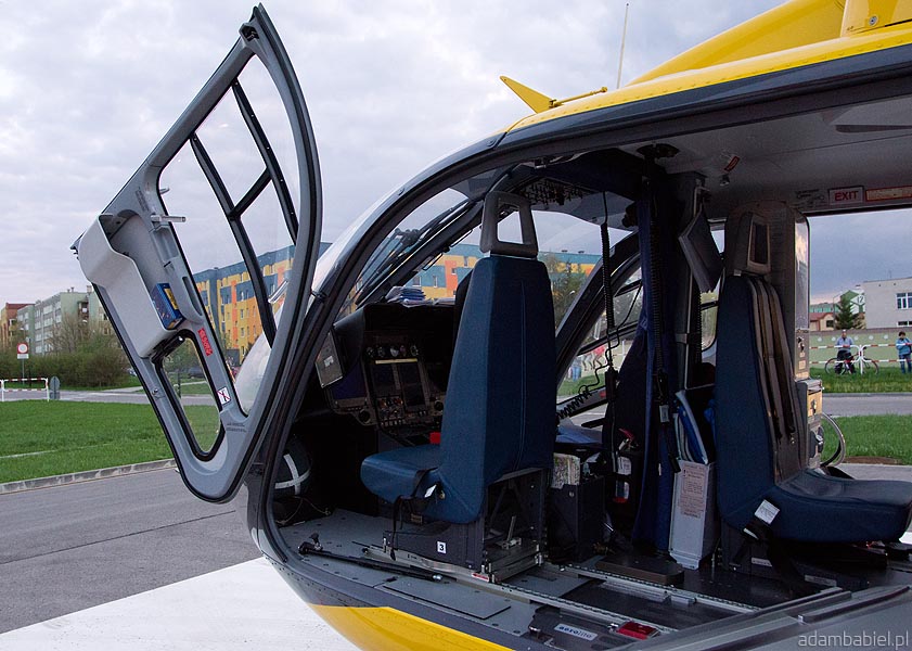 Lotnicze Pogotowie Ratunkowe - Eurocopter EC-135P-2 - fot. Adam Babiel 4.05.2013