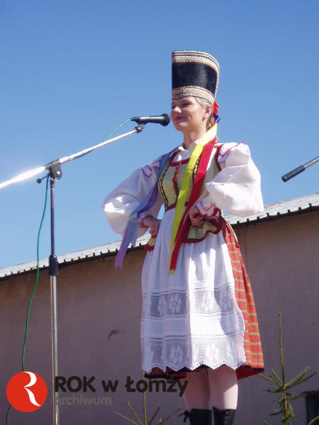 20.09.2009 
Festyn w Pniewie. Wystąpił m.in. Zespół Pieśni i Tańca „Łomża”.