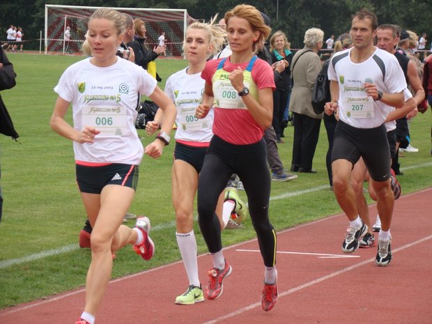 Justyna Korytkowska podczas biegu w Kleszczowie