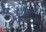 Foto: 18.10.1972
Wystąpił Zespół Tropiciele Thaiti Granda Banda. Parodystyczno-humorystyczny zespół muzyczny wywodzący się z Krakowa, działający w latach 1969-1980.