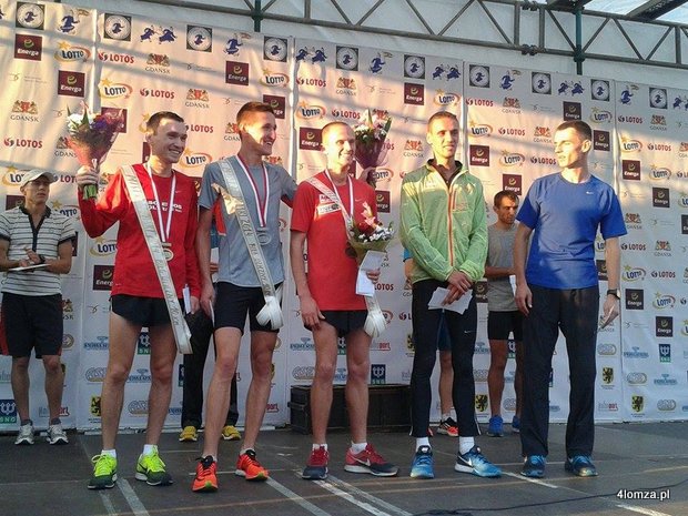 Emil Dobrowolski trzeci podczas Mistrzostw Polski w biegu ulicznym na 10 km mężczyzn