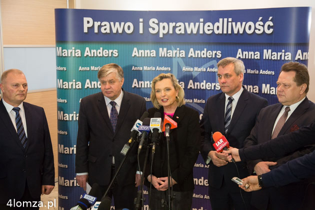 Lech Antoni Kołakowski (poseł), Krzysztof Jurgiel (minister rolnictwa), Anna Maria Anders (kandydatka PIS do senatu), Jerzy Szmit (wiceminister infrastruktury i budownictwa) i Jarosław Zieliński (wiceminister spraw wewnętrznych i administracji)