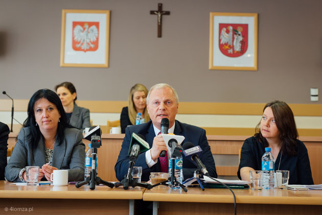 Anita Czerwińska, Lech Antoni Kołakowski (przewodniczący) i Joanna Lichocka