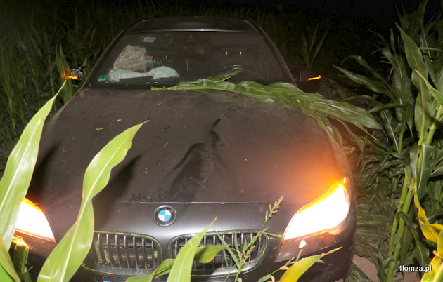 BMW, którym przed policyjnym pościgiem pod Grajewem uciekał pijany Litwin (fot. KPP Grajewo)