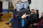 Foto: Osiem skrzyń pełnych laptopów dla szkół w Łomży