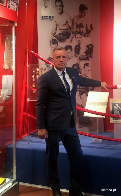 Zbigniew Maleszewski z Muzeum Sportu w Centrum Olimpijskim w Warszawie