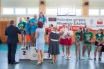 Foto: Zwycięstwo Ukrainy w lekkiej atletyce, na 1. miejscu zawodniczka z trenerem Wiktorem Medwedczukiem, Korosteń, Ukraina