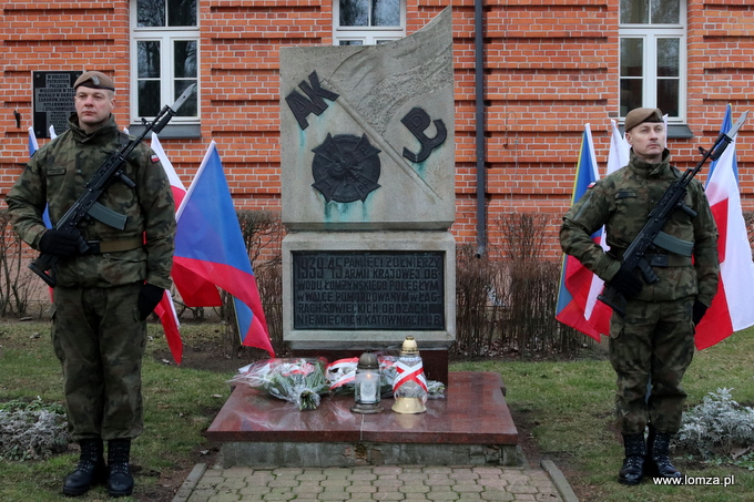 Pomnik żołnierzy Armii Krajowej w Łomży  (fot. UM Łomża)