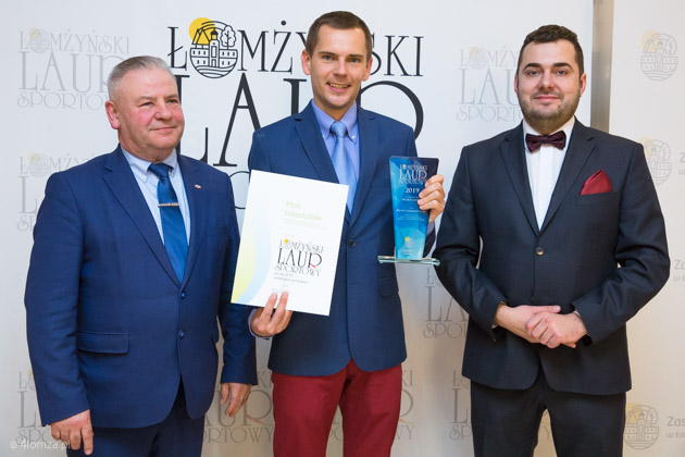 Marek Olbryś, wicemarszałek województwa podlaskiego, Piotr Łobodziński i Mariusz Chrzanowski, prezydent Łomży