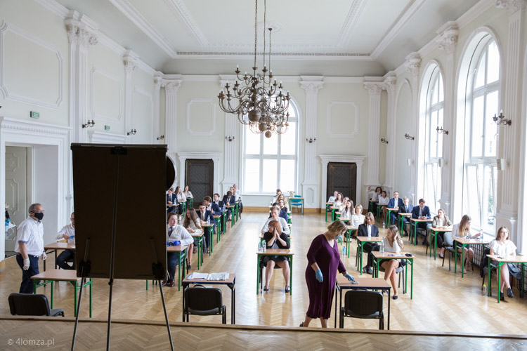 1 Liceum Ogólnokształcące im. Tadeusza Kościuszki w Łomży