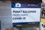 Foto: Szczepienia przeciwko Covid-19 na fali