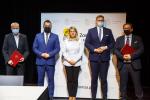 Foto: Artur Dziadosz dyrektor IGB Mazovia,  Mariusz Chrzanowski prezydent Łomży, Aleksandra Szczudło poseł Solidarnej Polski, Michał Woś sekretarz stanu w Ministerstwie Sprawiedliwości i Radosław Żegalski prezes MPEC Łomża