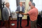Foto: "Frauenheilkunde" z podpisami Żyda dr...