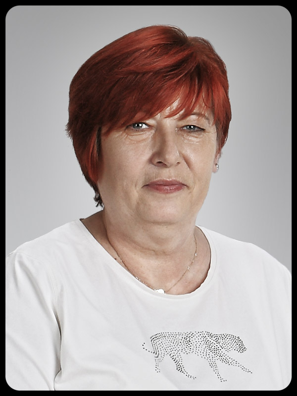 Claudia Jankowska (+ 64)