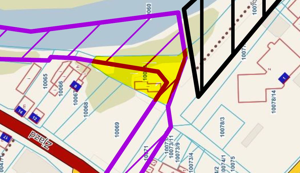 Fragment mapki poglądowej. Na żółto zamalowano przeznaczoną do sprzedaży działkę. Czarny kolor zaznaczenia to zrealizowana część bulwaru. Fioletowym kolorem oznaczono etap III, cześć drugą, czyli między istniejącym bulwarem a mostem przy ul. Zjazd.