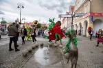 Foto: „Flower Power” warszawskiego Teatru Sztuka Ciała