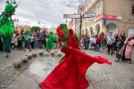 Foto: „Flower Power” warszawskiego Teatru Sztuka Ciała